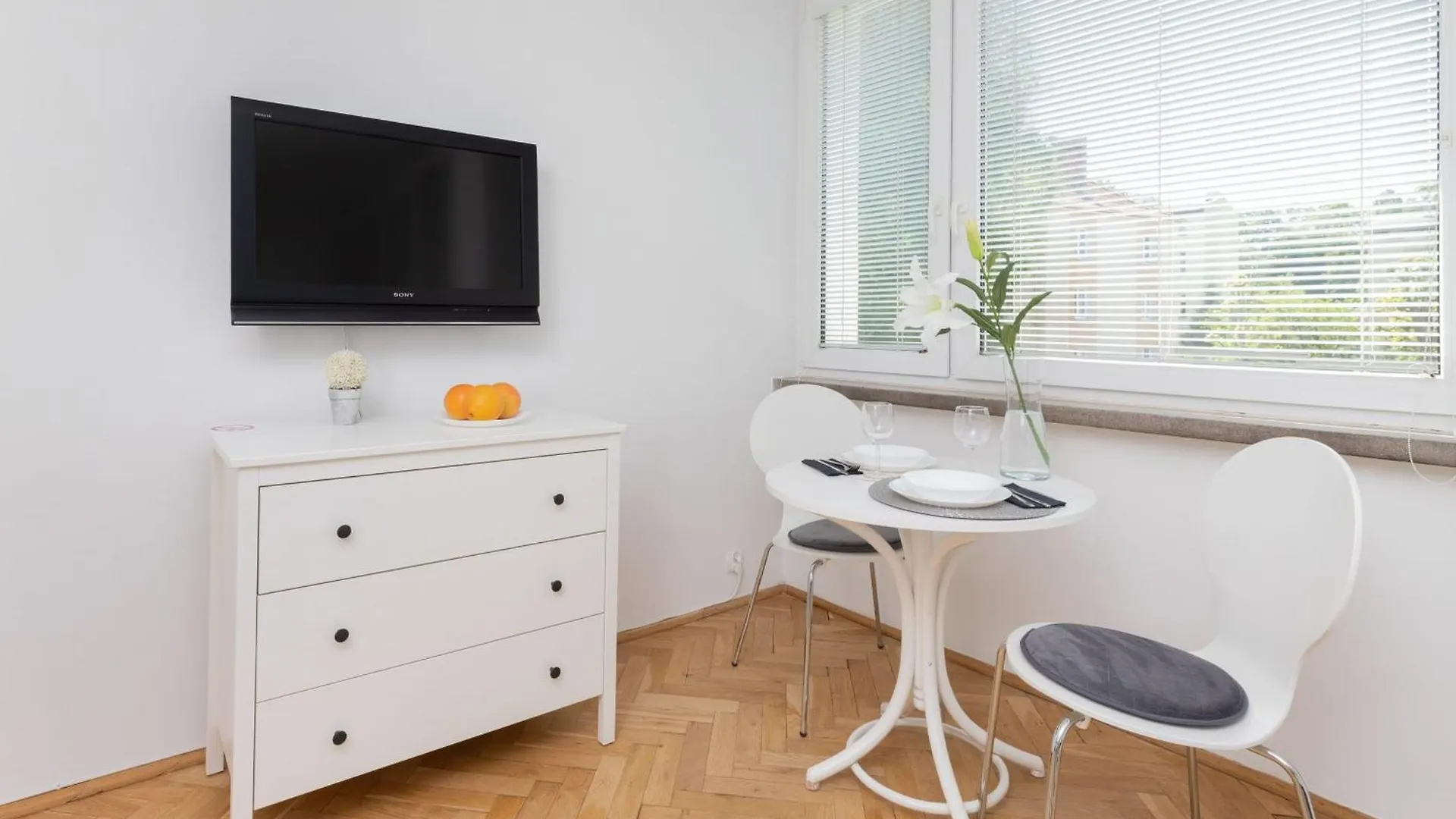 Apartment Studio With Balcony 300 M To The Beach Sopot By Noclegi Renters